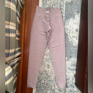 Booty by brabants full length croco legging in lavender